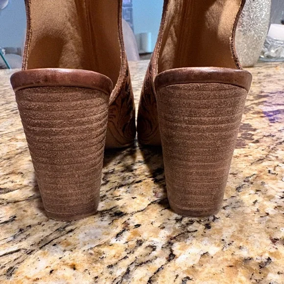 Myra MONIKA BOOT IN HAND-TOOLED LEATHER size 8 - Picture 12 of 16